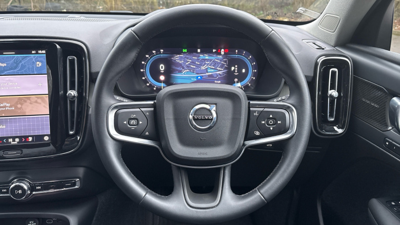 Volvo XC40 2.0 B4P Ultra Dark 5dr Auto Petrol Estate